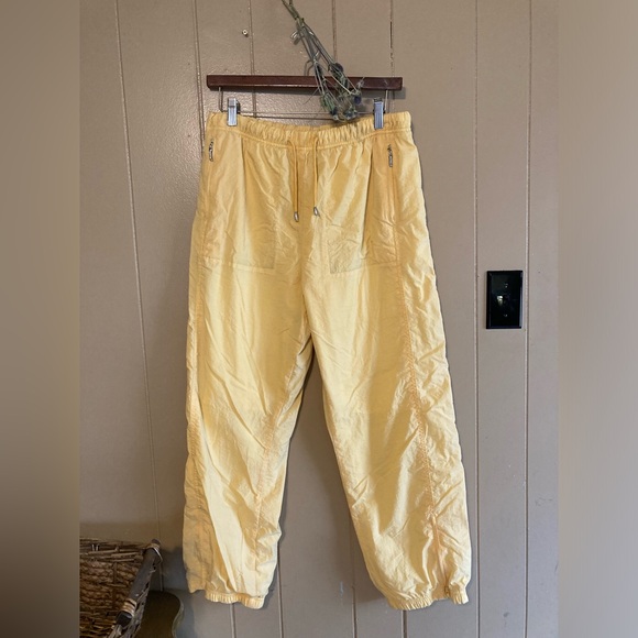Vintage Pants - Catalina Vintage Track Windbreaker Pants Zipper Leg Size Medium Petite Yellow